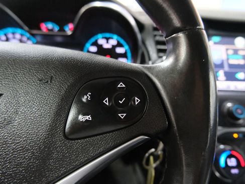Used 2015 Chevrolet Impala LT w/ Convenience Package image 35