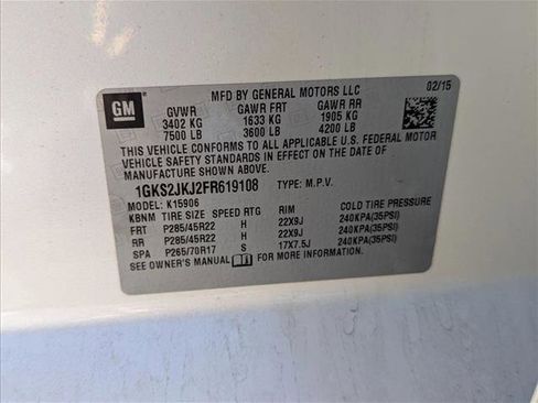 Used 2015 GMC Yukon XL Denali w/ Premium Package image 16