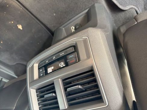 Used 2019 Volkswagen Atlas SE image 17