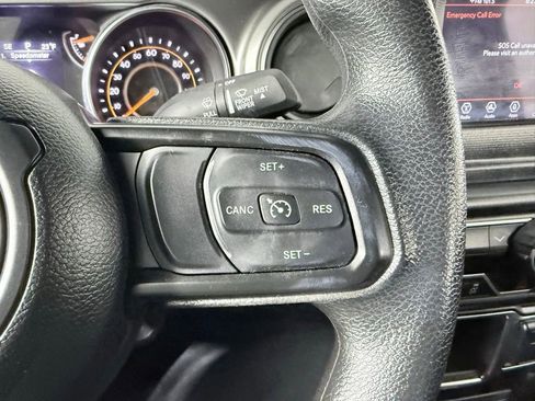 Used 2022 Jeep Wrangler Unlimited Sport image 14