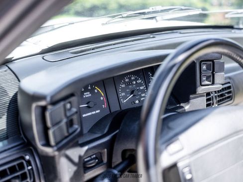 Used 1993 Ford Mustang LX RWD image 65
