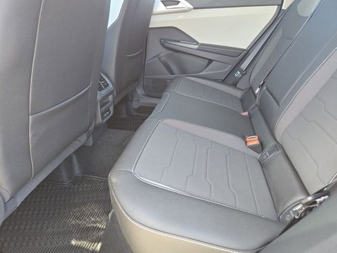 New 2026 Volkswagen Taos SE AWD/4WD image 22