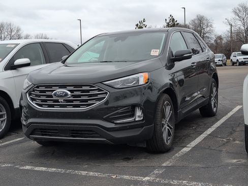 Used 2024 Ford Edge Titanium w/ Equipment Group 301A image 2