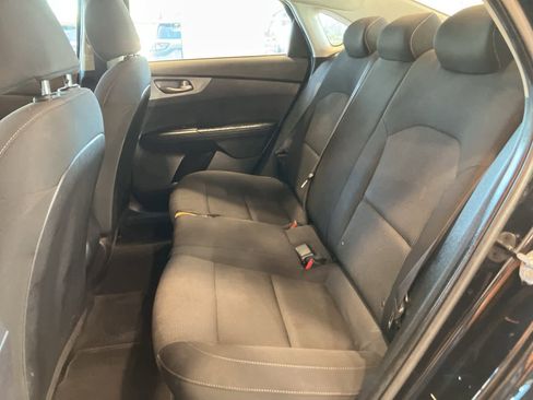 Used 2021 Kia Forte LXS image 23