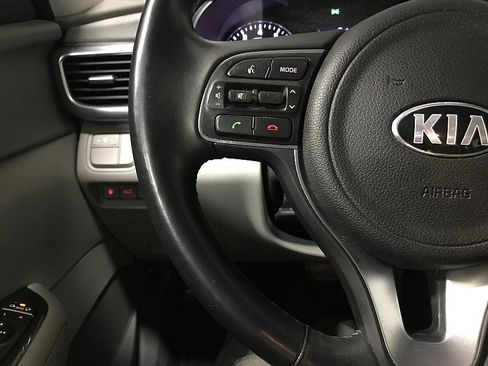 Used 2016 Kia Optima EX FWD image 24