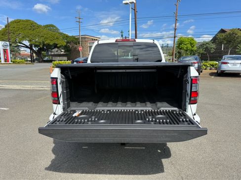New 2026 Nissan Frontier SV RWD image 11