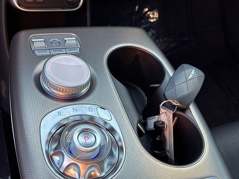 Used 2023 Genesis GV60 Advanced image 33