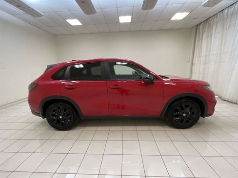 Used 2025 Honda HR-V Sport image 25