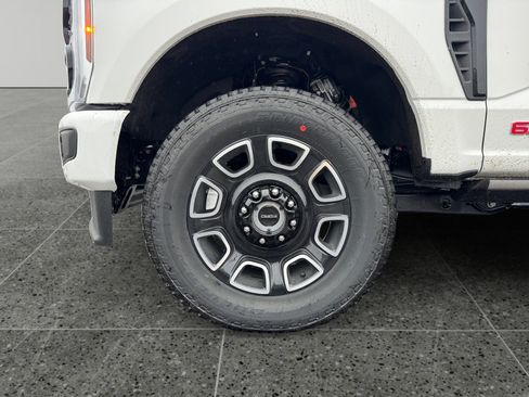 New 2026 Ford F350 Platinum AWD/4WD image 8