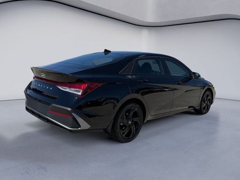 New 2026 Hyundai Elantra Sport FWD image 5