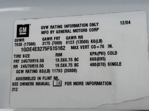 Used 2005 GMC TopKick C4500 4x4 Crew Cab image 92