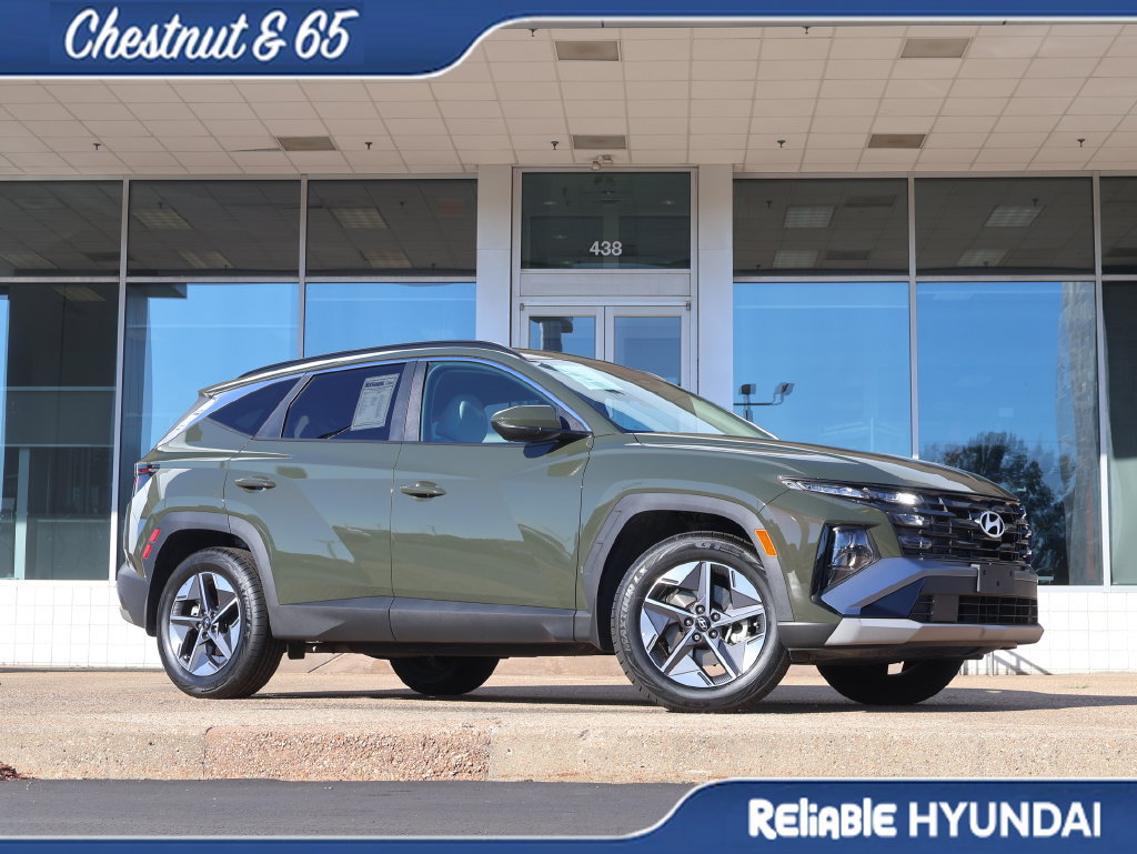 Used 2025 Hyundai Tucson SEL FWD image 2