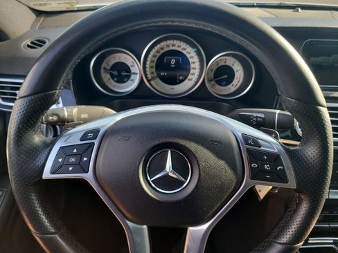 Used 2016 Mercedes-Benz E 350 Sedan image 24