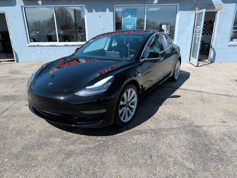 Used 2019 Tesla Model 3 Long Range image 3