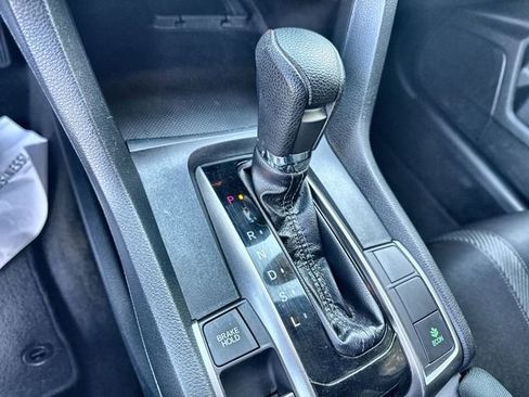 Used 2018 Honda Civic EX image 27