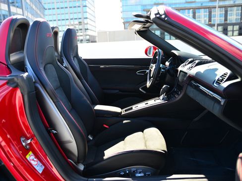 Certified 2025 Porsche 718 Boxster GTS image 20