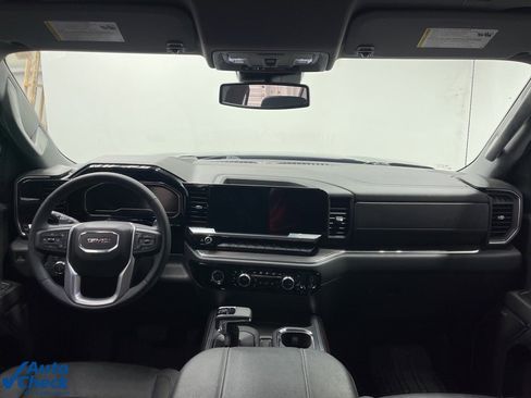 Used 2023 GMC Sierra 1500 SLT w/ SLT Premium Package image 18