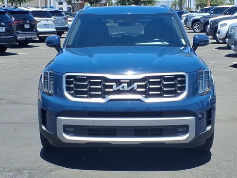 Used 2023 Kia Telluride SX Prestige AWD/4WD image 2