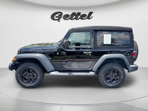 Used 2023 Jeep Wrangler Sport AWD/4WD image 8