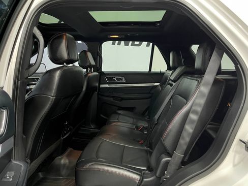 Used 2016 Ford Explorer Sport w/ Equipment Group 401A AWD/4WD image 28