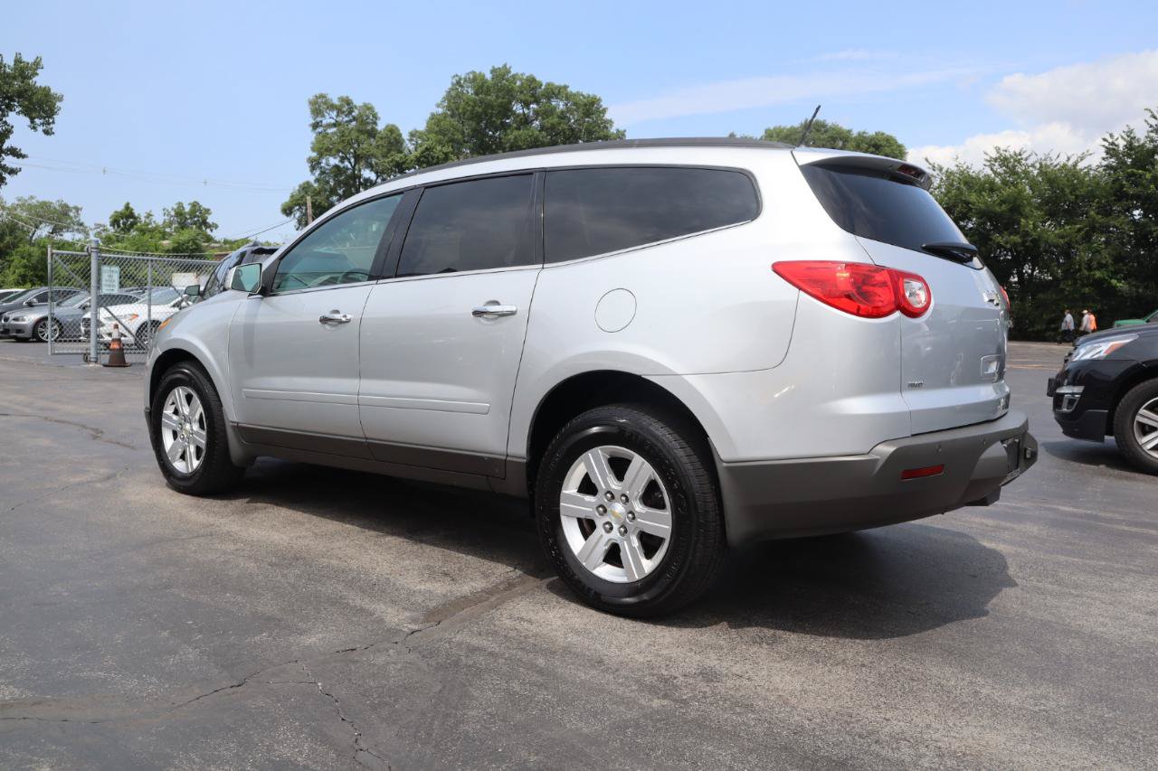 Used 2012 Chevrolet Traverse LT AWD/4WD image 3