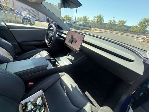 Used 2025 Tesla Model 3 Long Range RWD image 11
