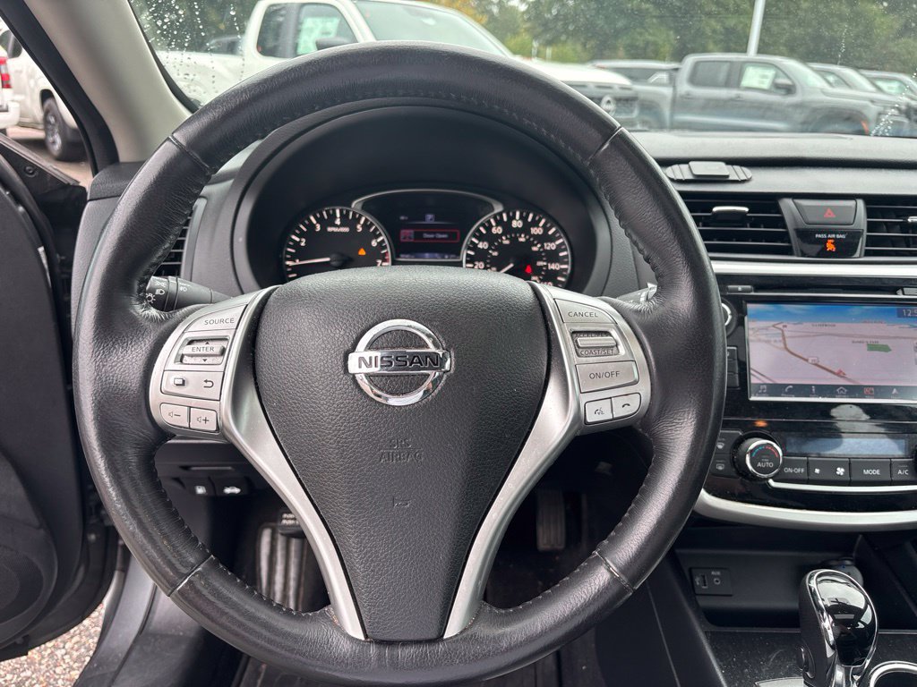 Used 2018 Nissan Altima 2.5 SV w/ 2.5 SV Technology Package FWD image 9