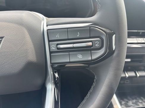 New 2026 Chevrolet Colorado W/T w/ WT Custom Package AWD/4WD image 23