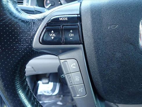 Used 2014 Honda Odyssey EX-L image 16
