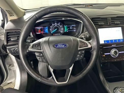 Used 2020 Ford Fusion Titanium image 14