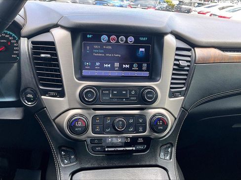 Used 2018 GMC Yukon Denali AWD/4WD image 15