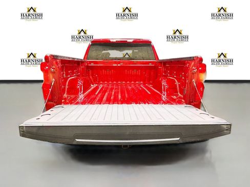 Used 2021 Chevrolet Silverado 1500 LT w/ Z71 Off-Road Package AWD/4WD image 28