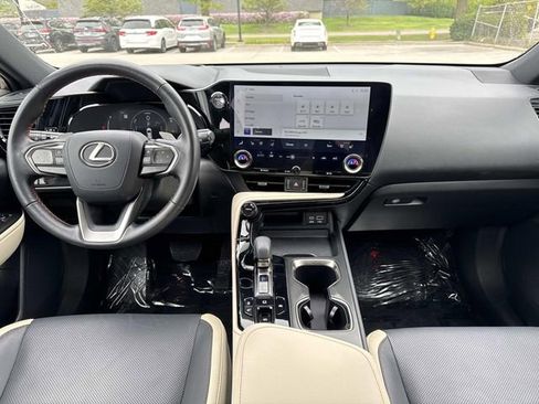 Certified 2023 Lexus NX 350h AWD w/ Towing Package (2000 Lbs) image 15