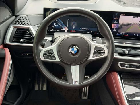 Used 2024 BMW X6 xDrive40i w/ Executive Package image 21