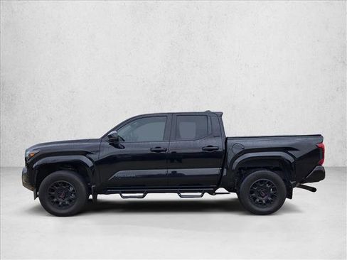 Used 2024 Toyota Tacoma SR5 AWD/4WD image 8
