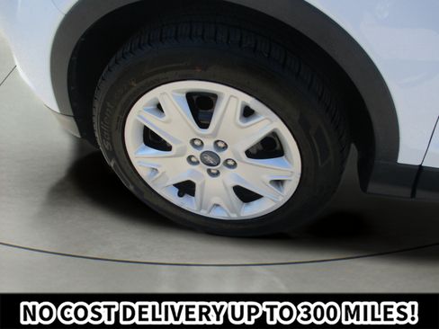 Used 2016 Ford Escape S FWD image 30