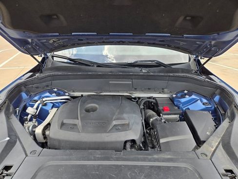 Used 2017 Volvo XC90 T5 R-Design w/ Vision Package image 21