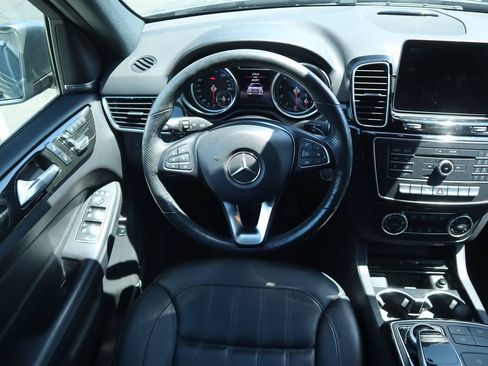 Used 2018 Mercedes-Benz GLE 350 4MATIC image 5