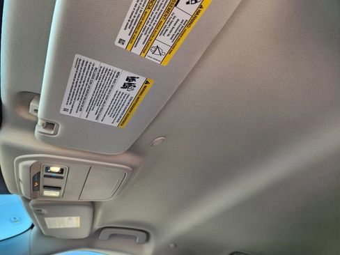 New 2026 Ford Explorer Active w/ Active Comfort Package image 25