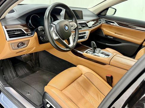 Used 2016 BMW 750i xDrive image 40