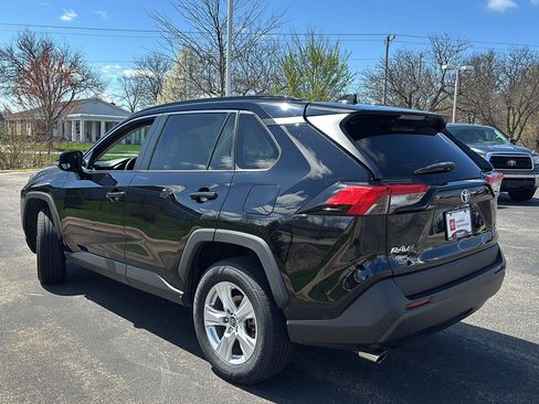 Used 2020 Toyota RAV4 XLE w/ Convenience Package image 27