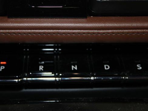 Used 2022 Lincoln Nautilus Reserve w/ Equipment Group 201A image 33