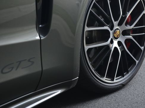 Certified 2023 Porsche Panamera GTS AWD/4WD image 38