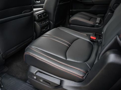 New 2025 Honda Pilot TrailSport image 35