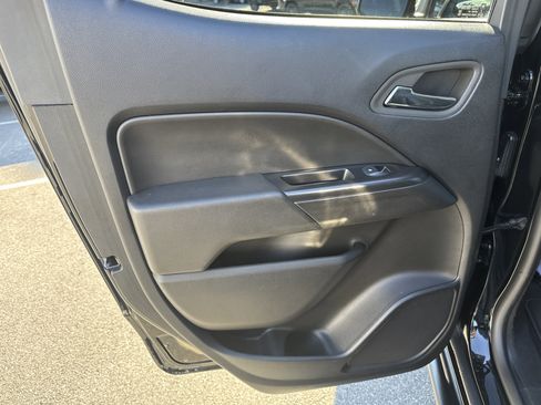 Used 2022 Chevrolet Colorado ZR2 image 26