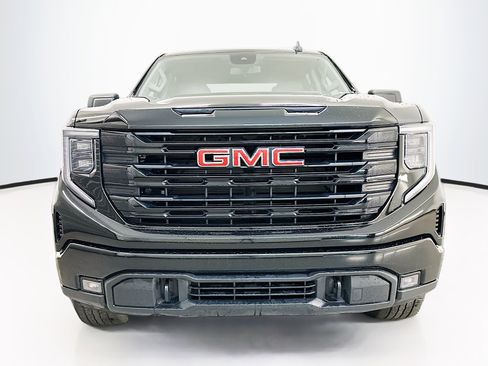 Used 2023 GMC Sierra 1500 Elevation image 2