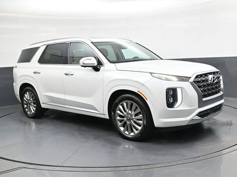 Used 2020 Hyundai Palisade Limited FWD image 2