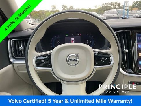 Certified 2023 Volvo S60 B5 Core image 23