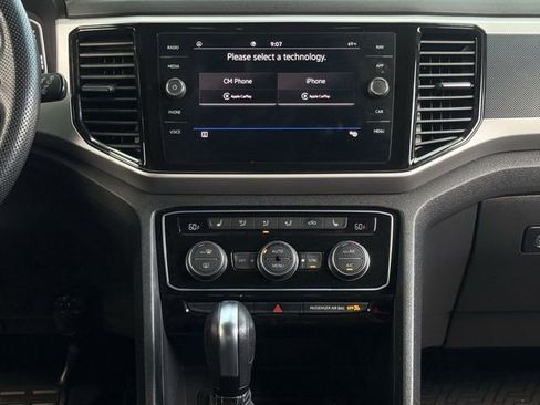 Used 2021 Volkswagen Atlas Cross Sport SEL R-Line w/ Cross Sport MDO Package FWD image 15