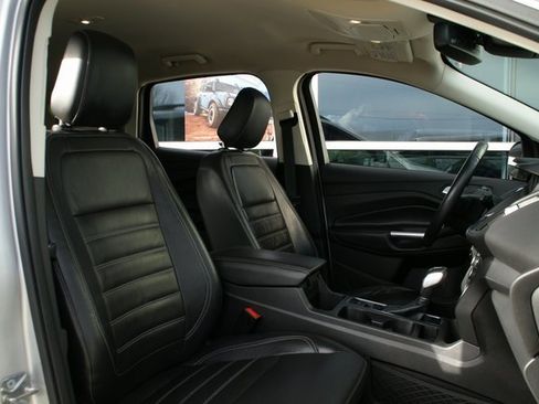 Used 2018 Ford Escape SEL w/ Ford Safe & Smart Package image 37